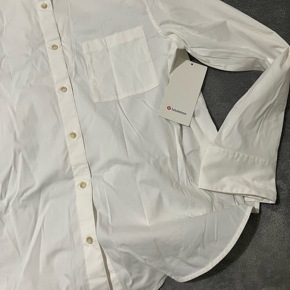lululemon athletica Men's Crisp White Casual Button-Down Shirt - Picture 4 of 6